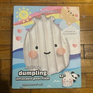 MIMICOCO Dumpling Inflatable Pool Float - White